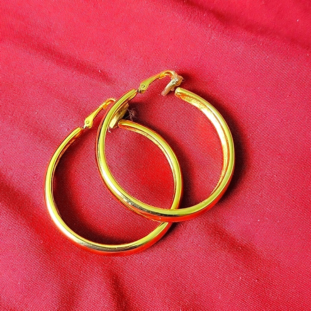 Kenneth Lane earrings